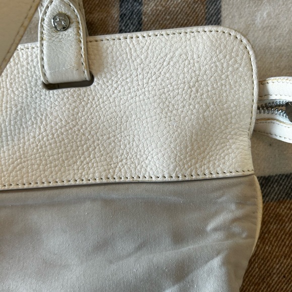 Authentic Burberry Roll-Up Stowell Tote - Cream - Picture 8 of 16